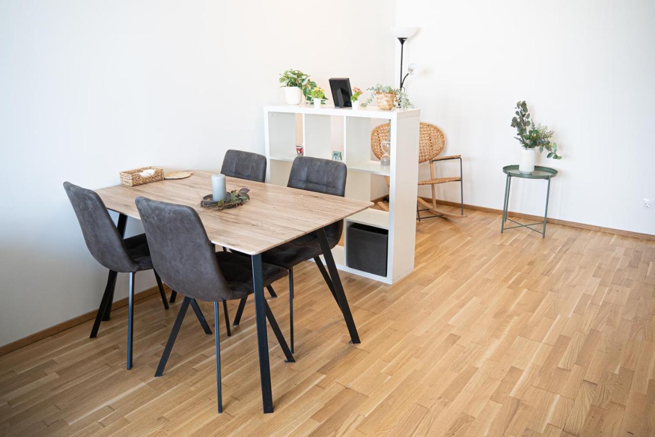 Ferienwohnung Bright & Modern - Balcony - Wien Exterior foto